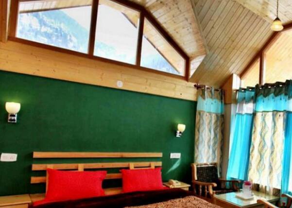 TG Stays Kanyal Road 1, Manali 4